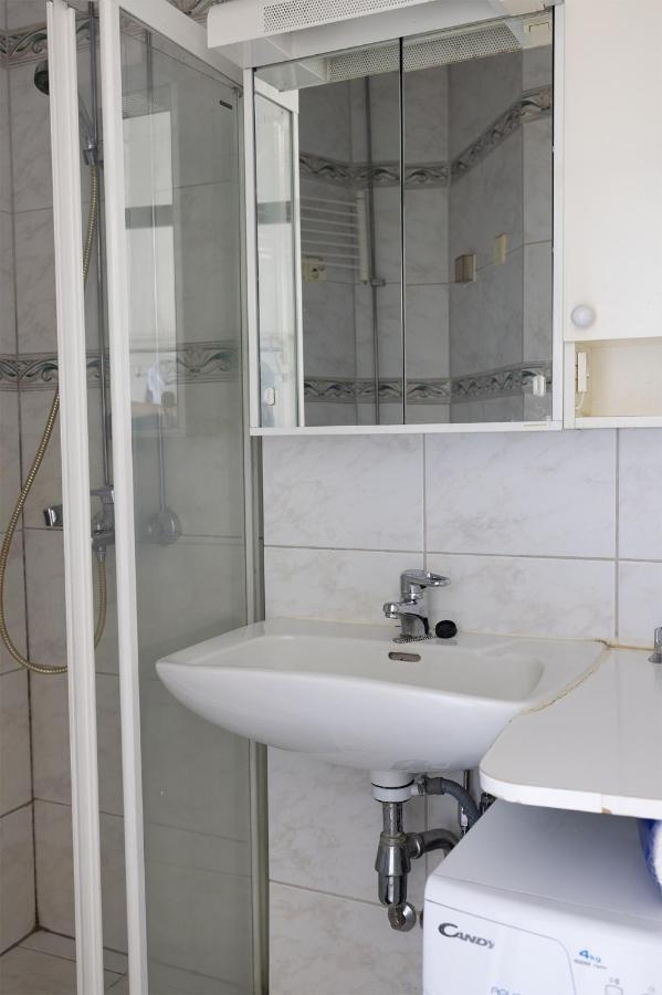 2Ndhomes City Center 2Br Apartment By The Finnish National Theatre With Balcony And Park View 헬싱키 외부 사진